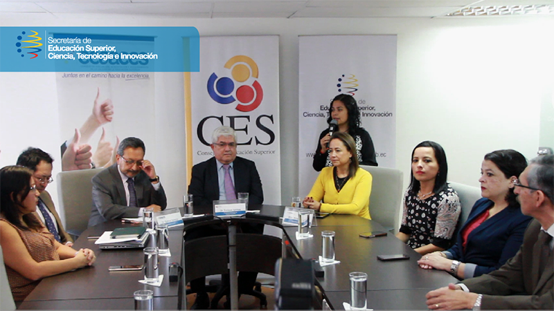 Autoridades del CES, Ceaaces y Senescyt se pronunciaron mediante rueda de prensa sobre las universidades y escuelas politécnicas cerradas.