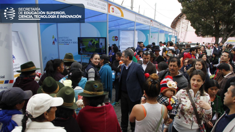 En Pelileo, hoy se cumplió la primera feria con una masiva participación ciudadana