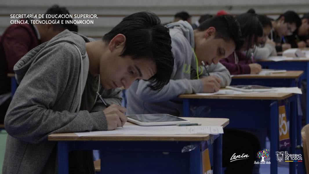los jóvenes podrán postular a cinco opciones de carrera, en orden de prioridad.